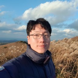Woohyung Lim