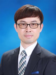 Jae-Gil Lee