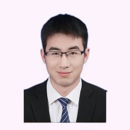 Qiaojun Yu