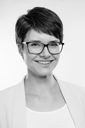 Anneli Guthke (geb. Schöniger)