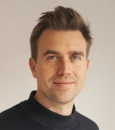 J Derek Lomas PhD