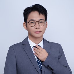 Jing-Xiao Liao (廖敬骁)
