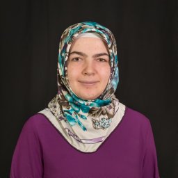 Esra Akbas