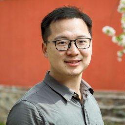 Zhiying Song