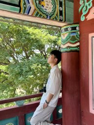 Xi Chen (陈曦)