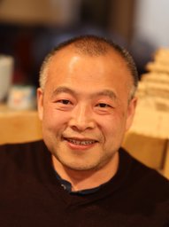Jingang Yi