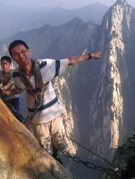 Zhiguo Zeng