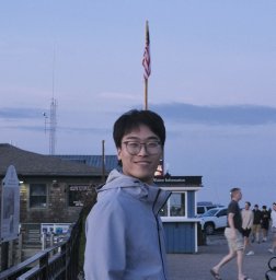 Xizheng Yu