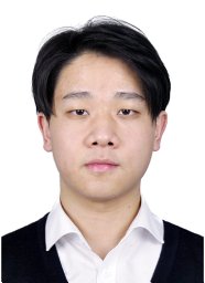 Yunlong Lin