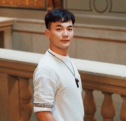 Haojun Jia (贾皓钧)