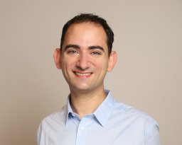 Uzi Pereg