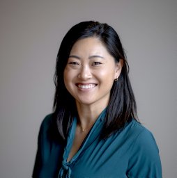 Lina Cheuy (Hu)