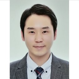Seunghyeok Hong