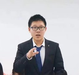 Ruiqi Zhang