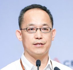 Wenqiang Zhang