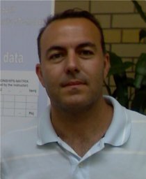 Cristóbal Romero (ORCID: 0000-0003-4180-4948)