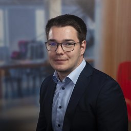 Philipp J. Schneider