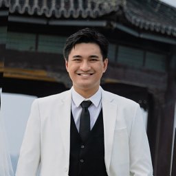 Xue Wen Tan
