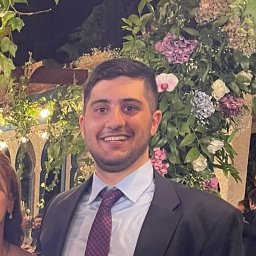 Parsa Farinneya