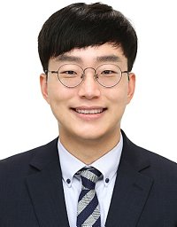 Changwoo J. Lee