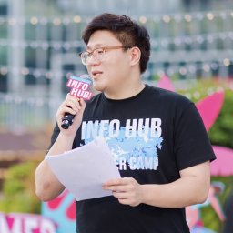 Shuai Yang