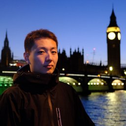 Xinyi Gao