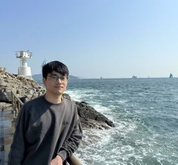 Zhiyong Wang