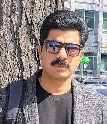 Kamran Siddique, SMIEEE