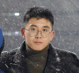 Zeyuan Chen